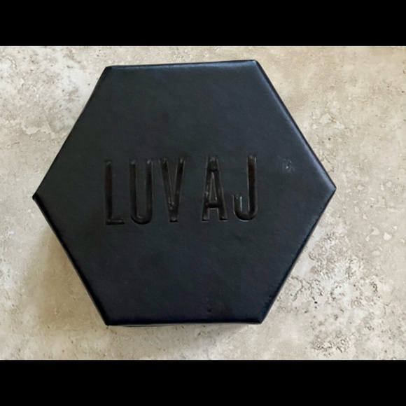 💎NWT LUV AJ PAVE MINI DONUT HOOPS- SILVER💎 - Picture 8 of 8